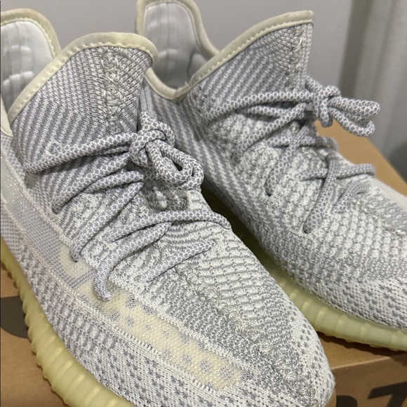 adidas gazelle silver green womens Adidas Yeezy Boost 350 V2 